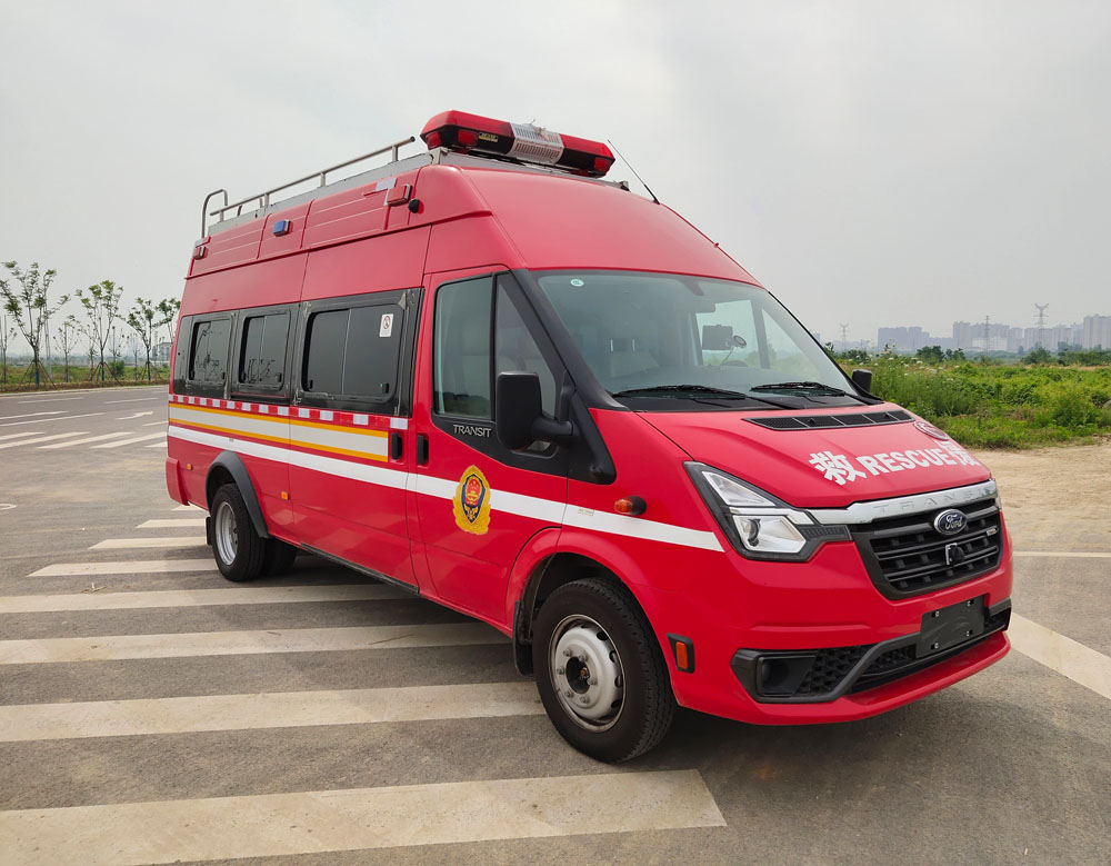 江铃福特器材消防车
